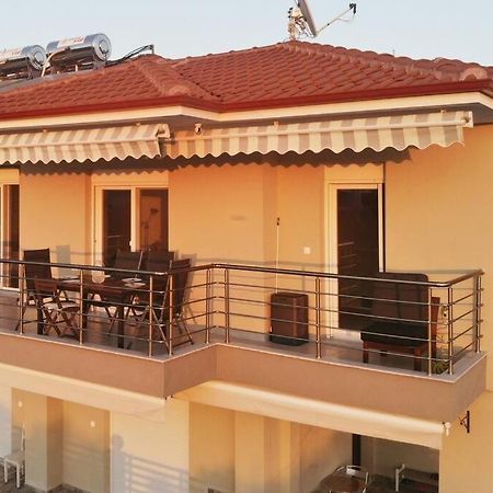 Orange Apartment Никити Екстериор снимка