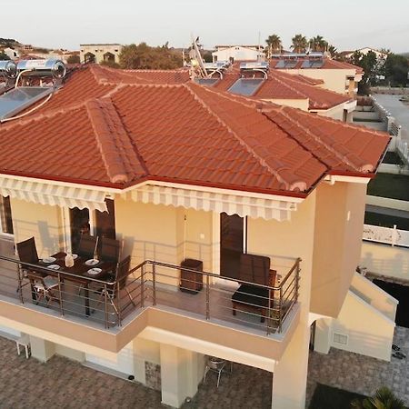 Orange Apartment Никити Екстериор снимка