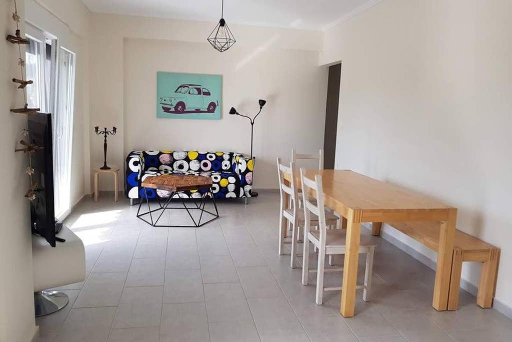 Orange Apartment Никити Екстериор снимка