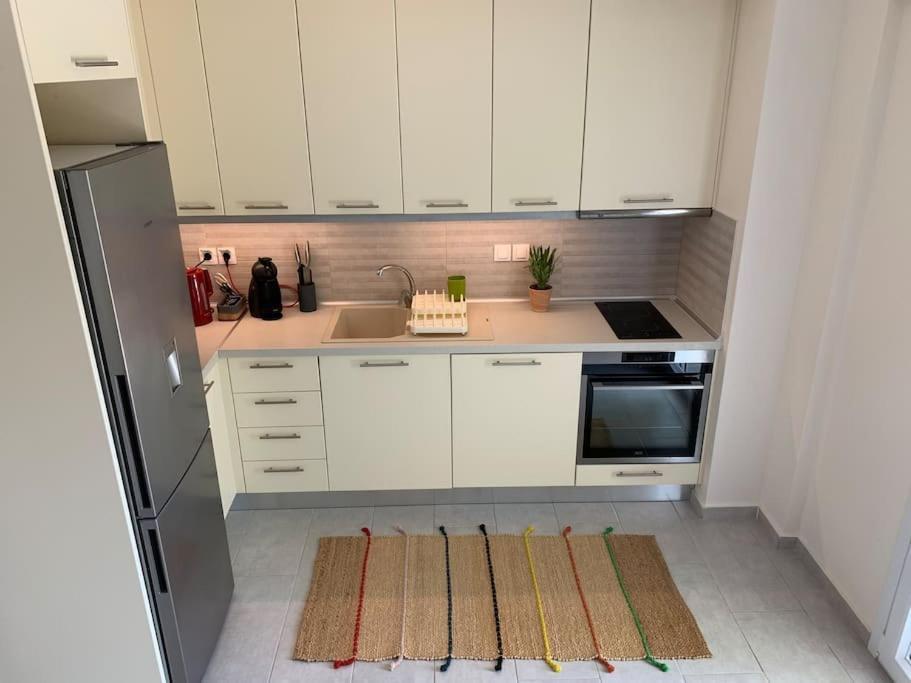 Orange Apartment Никити Екстериор снимка