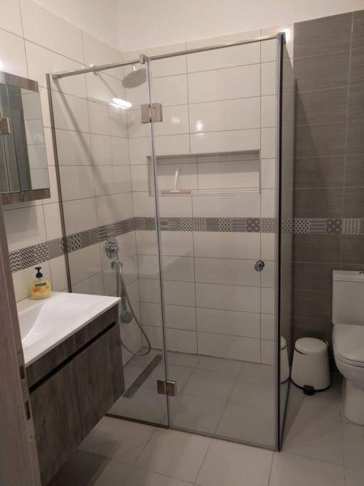 Orange Apartment Никити Екстериор снимка